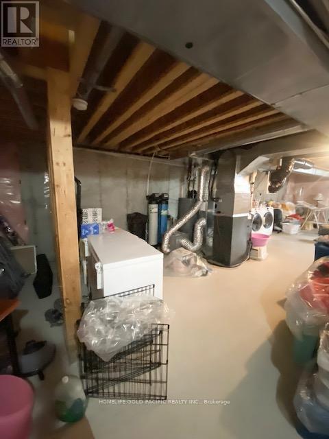 Photo 17 of 81 Beckett Avenue, Markham ON