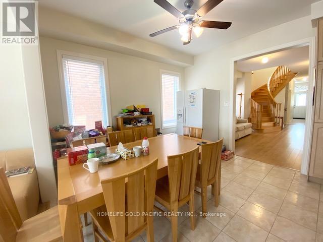 Photo 11 of 81 Beckett Avenue, Markham ON