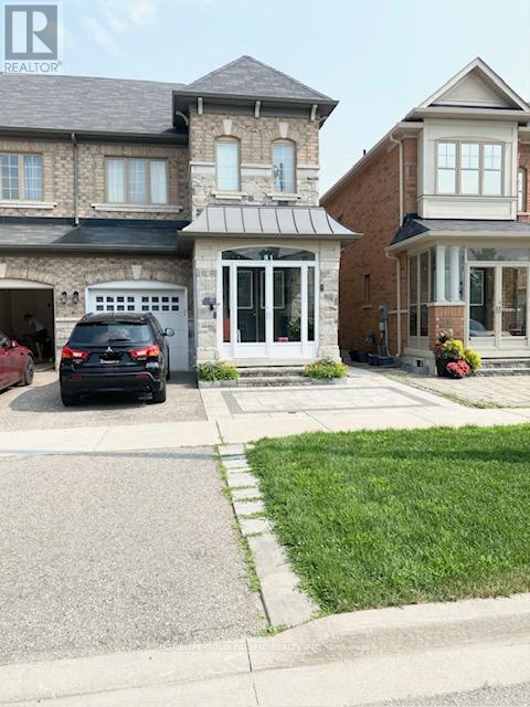 Photo 3 of 81 Beckett Avenue, Markham ON