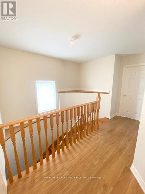 Photo 20 of 81 Beckett Avenue, Markham ON