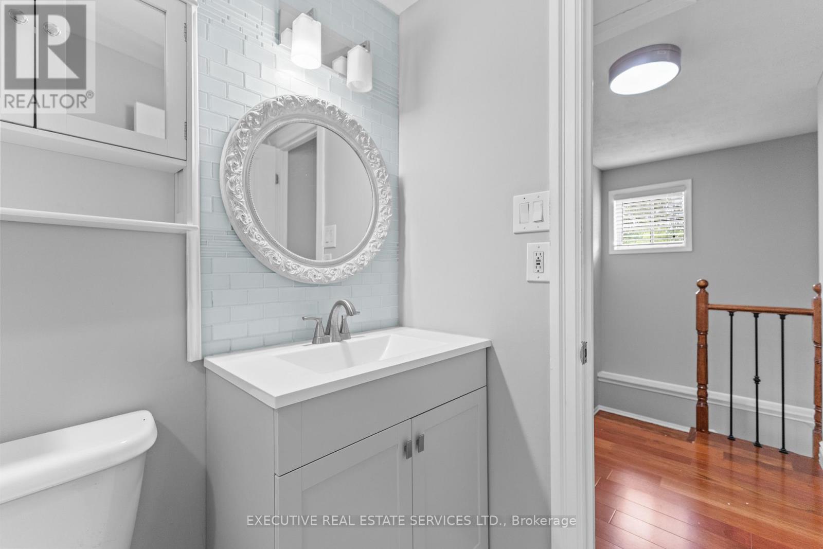 Photo 19 of 1342 Roylen Road, Oakville ON