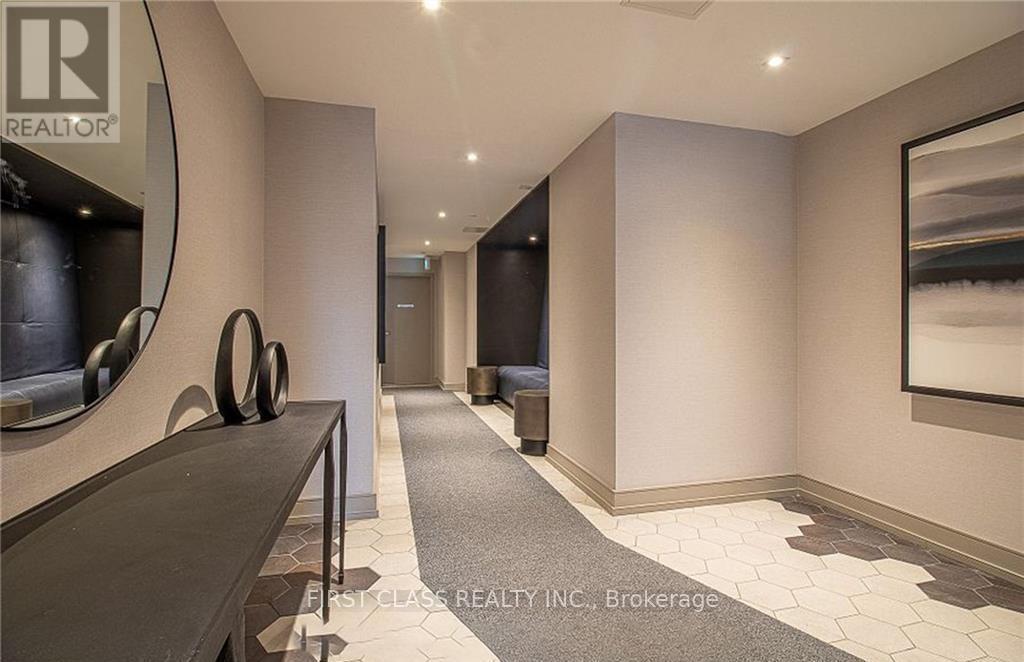 Photo 15 of 403 1 Cardiff Road, Toronto ON