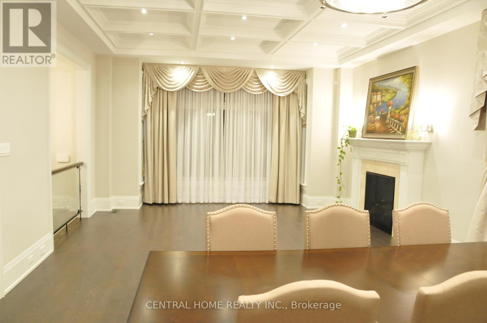 Photo 12 of 161 Florence Avenue, Toronto ON
