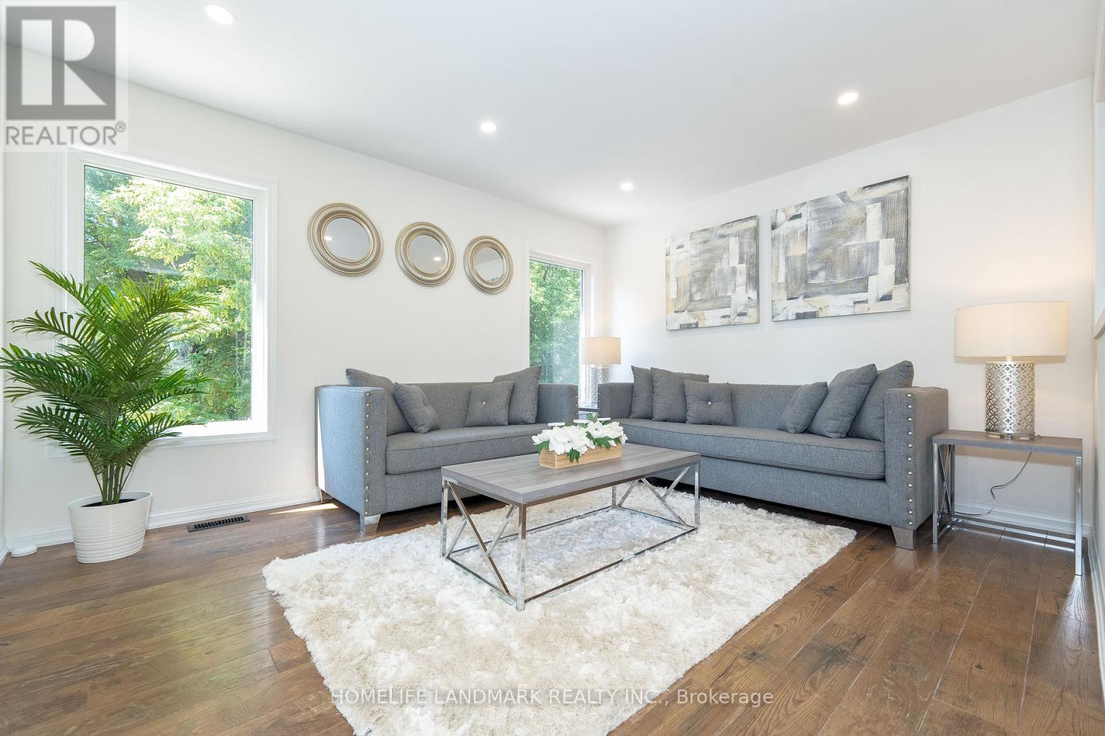 Photo 26 of 139 Dougherty Crescent, Whitchurchstouffville ON