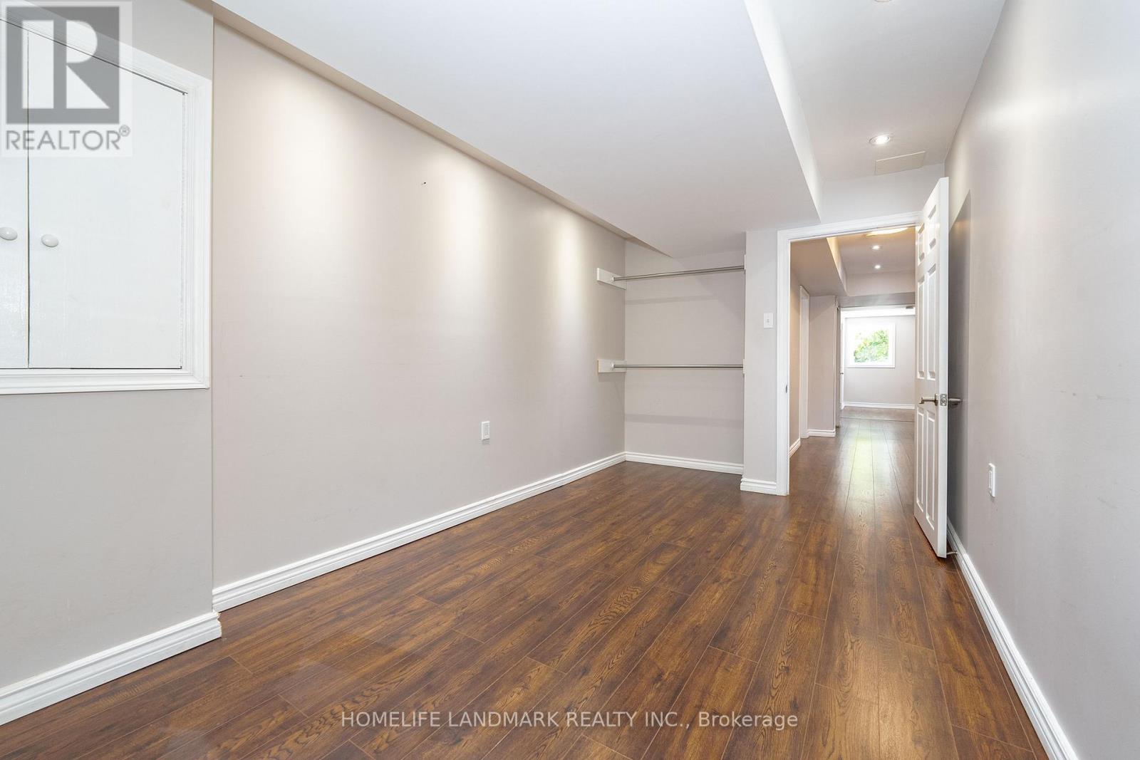 Photo 29 of 139 Dougherty Crescent, Whitchurchstouffville ON