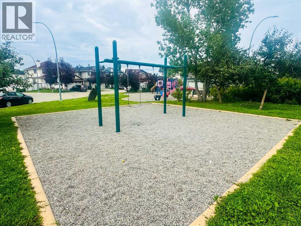 Photo 7 of 68 Marthas Haven Gardens Ne, Calgary AB