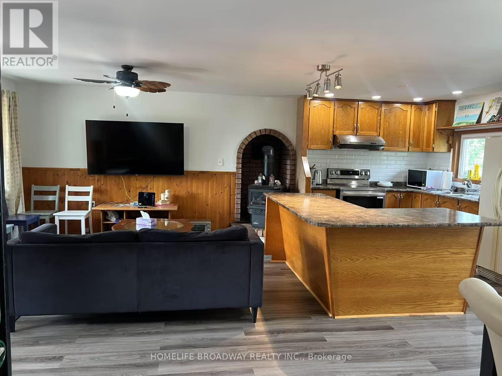 Photo 13 of 1389 Portage Road, Kawartha Lakes ON