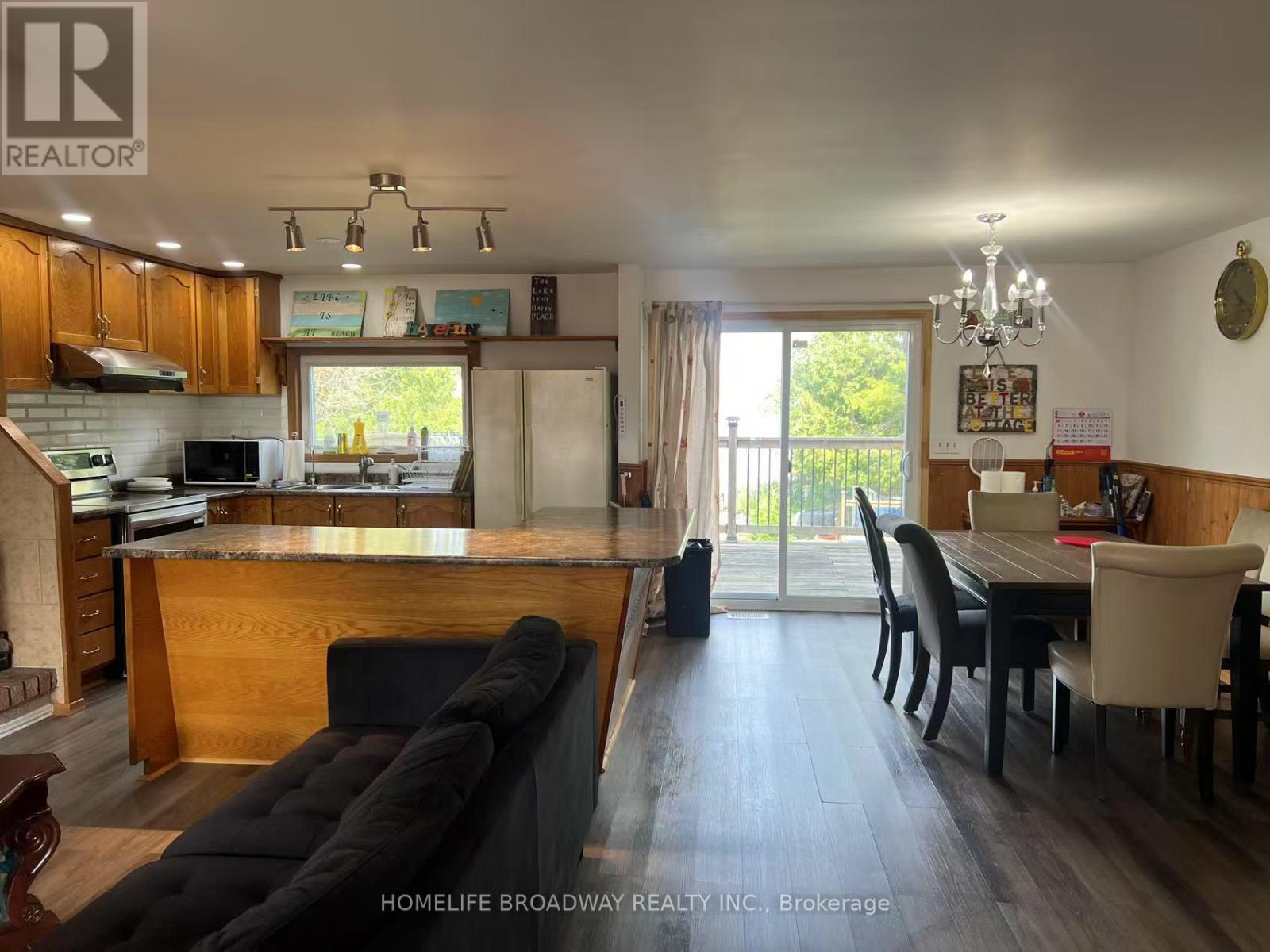 Photo 7 of 1389 Portage Road, Kawartha Lakes ON