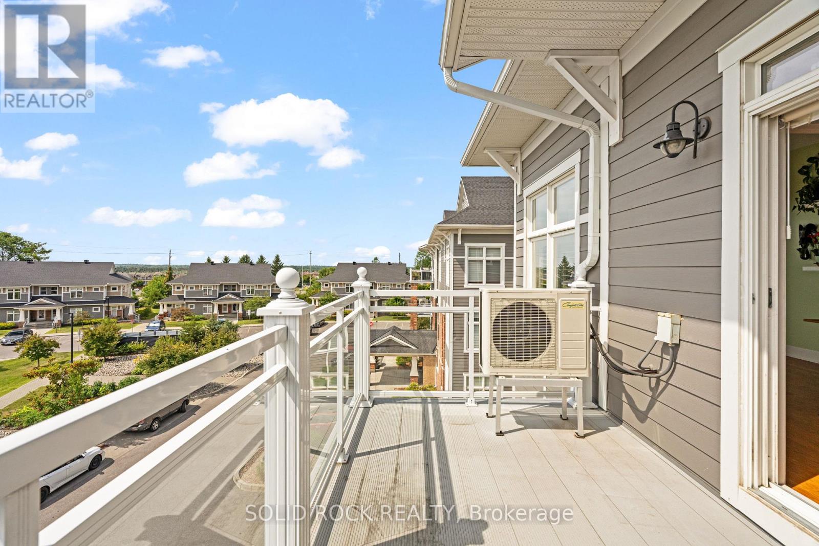 Photo 19 of 301 345 Elizabeth Cosgrove Private, Ottawa ON
