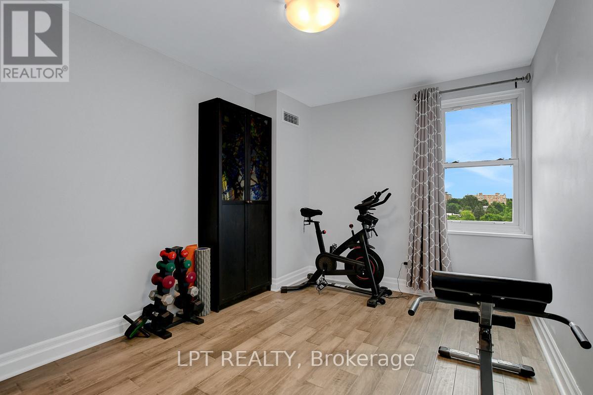Photo 8 of 807 1100 Ambleside Drive, Ottawa ON