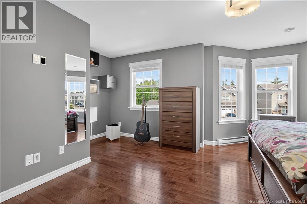 Photo 7 of 382 Dolbeau Street, Dieppe NB