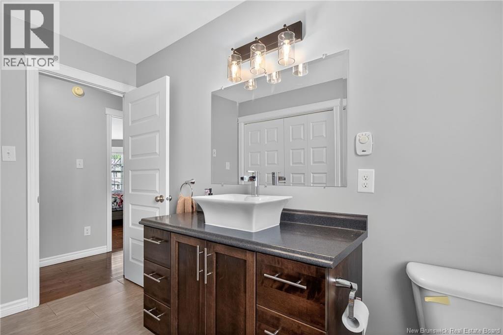 Photo 9 of 382 Dolbeau Street, Dieppe NB