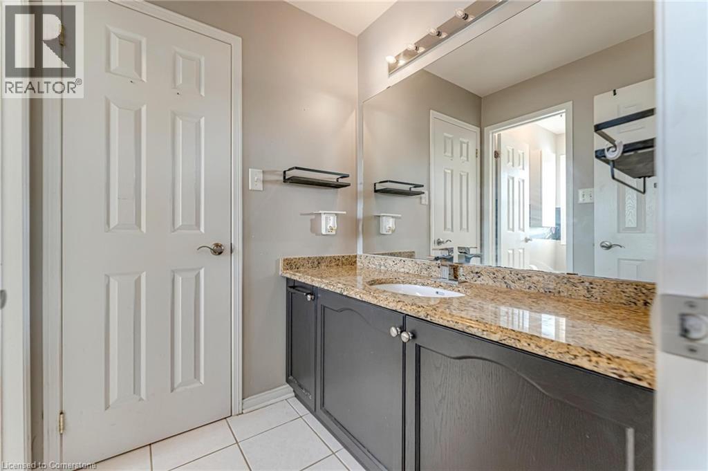 Photo 28 of 17 Webb Avenue, Brantford ON