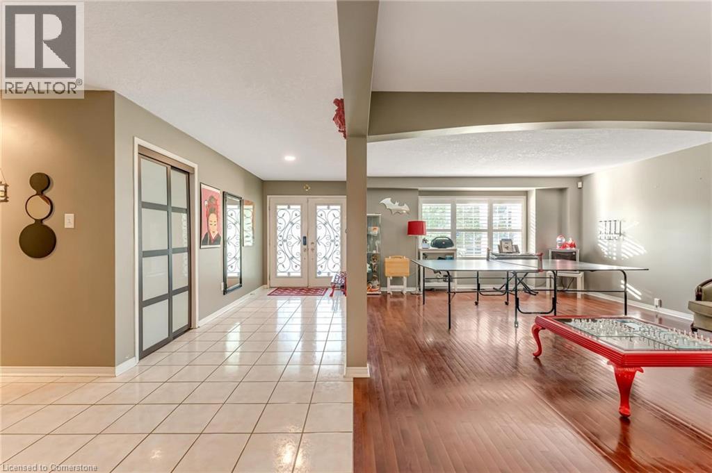 Photo 7 of 17 Webb Avenue, Brantford ON