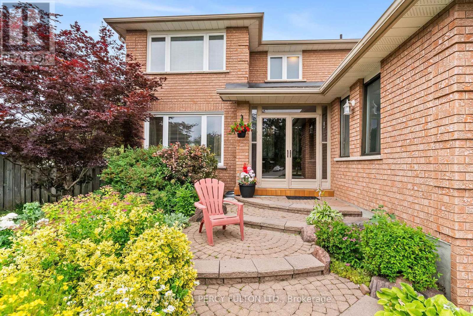 Photo 20 of 205 Gabrielle Mews, Whitchurchstouffville ON