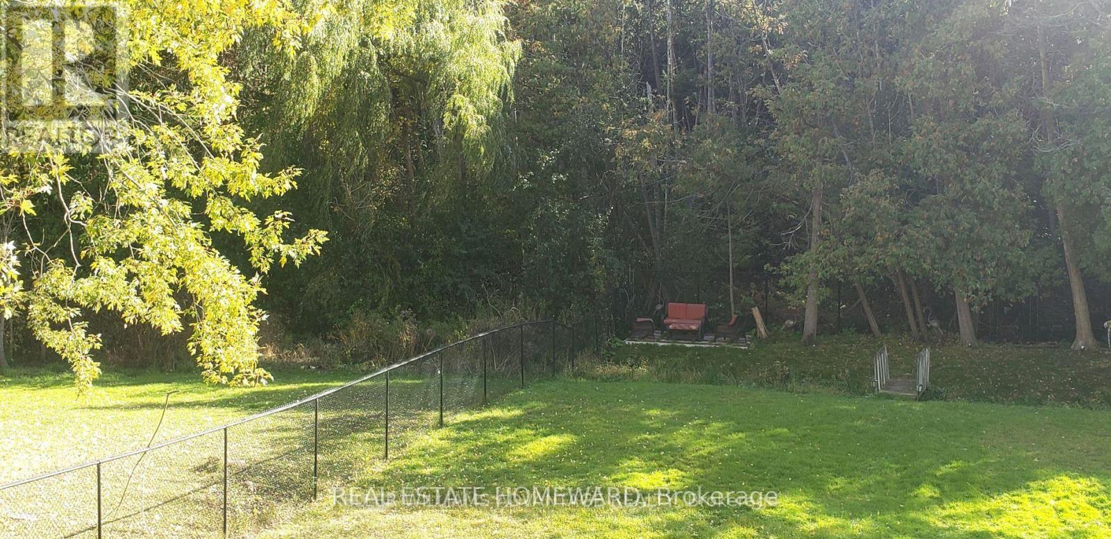 Photo 7 of Lower 932 Elgin Street, Newmarket ON