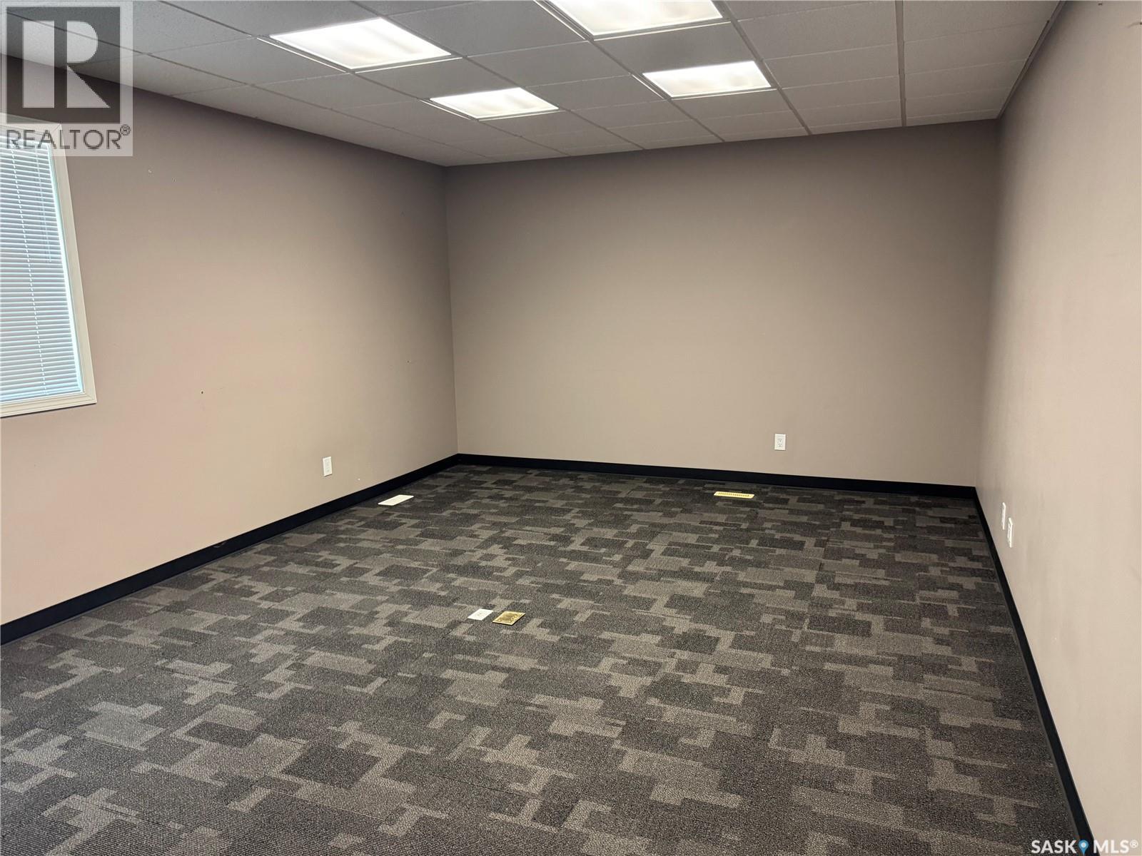 102 Sims AVENUE — photo 19
