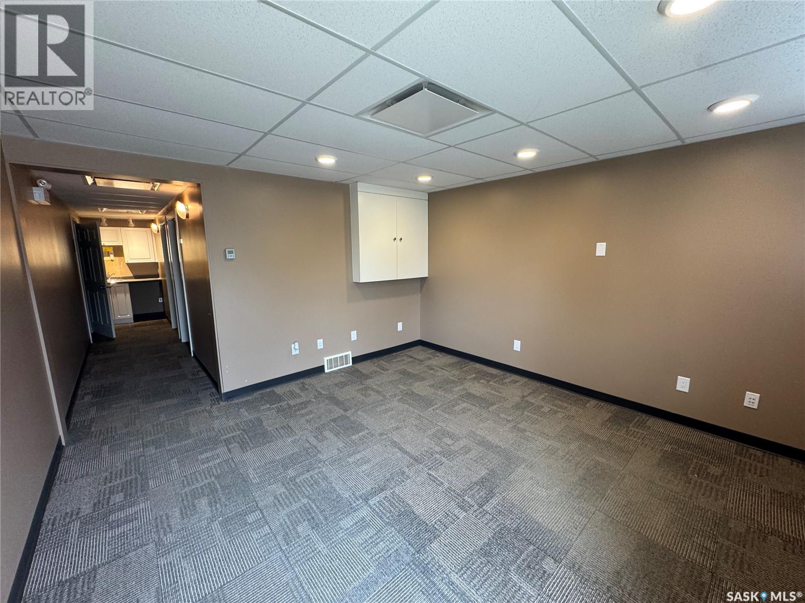 102 Sims AVENUE — photo 20