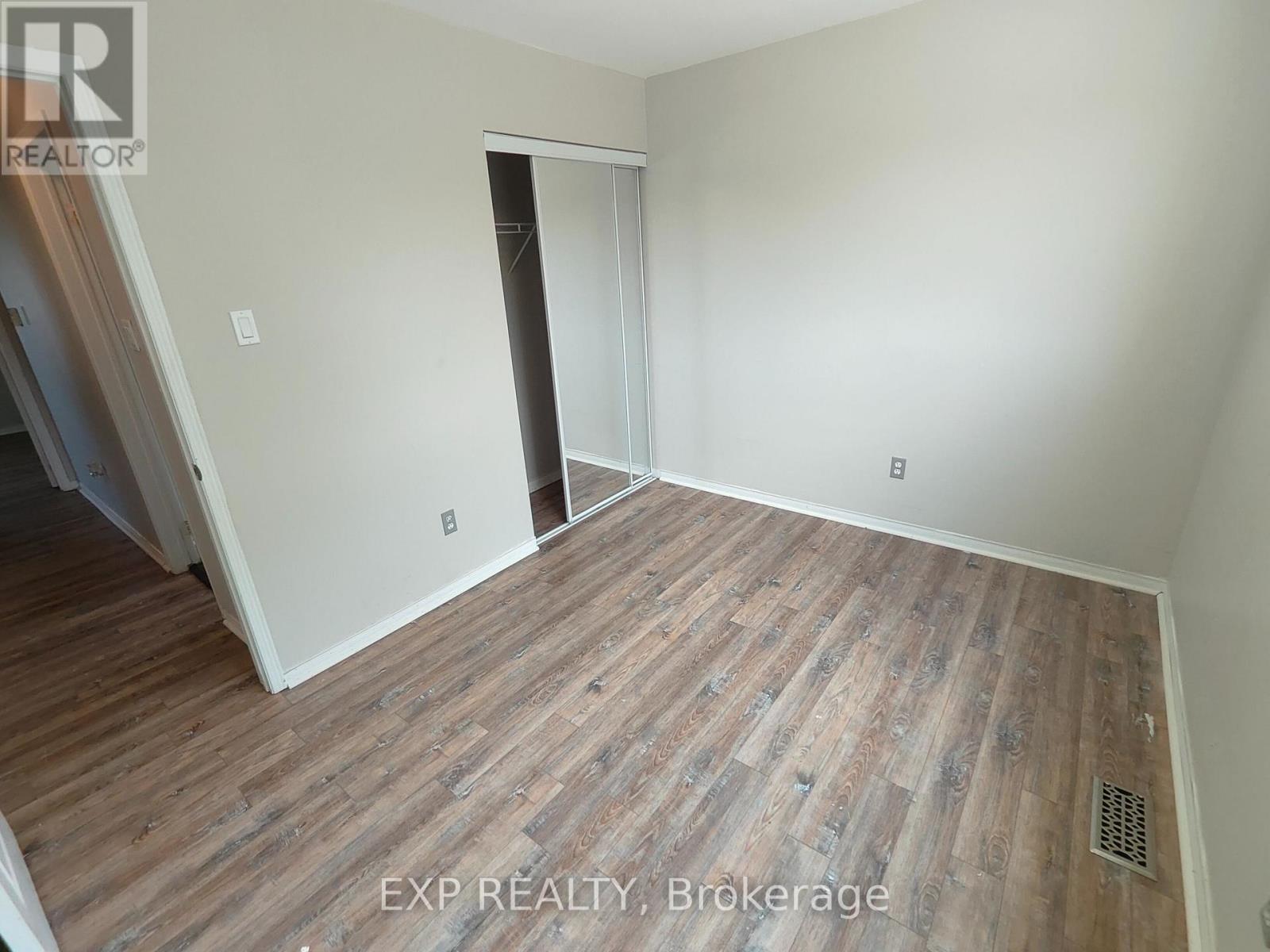 Photo 14 of 5919 Tampico Way, Mississauga ON