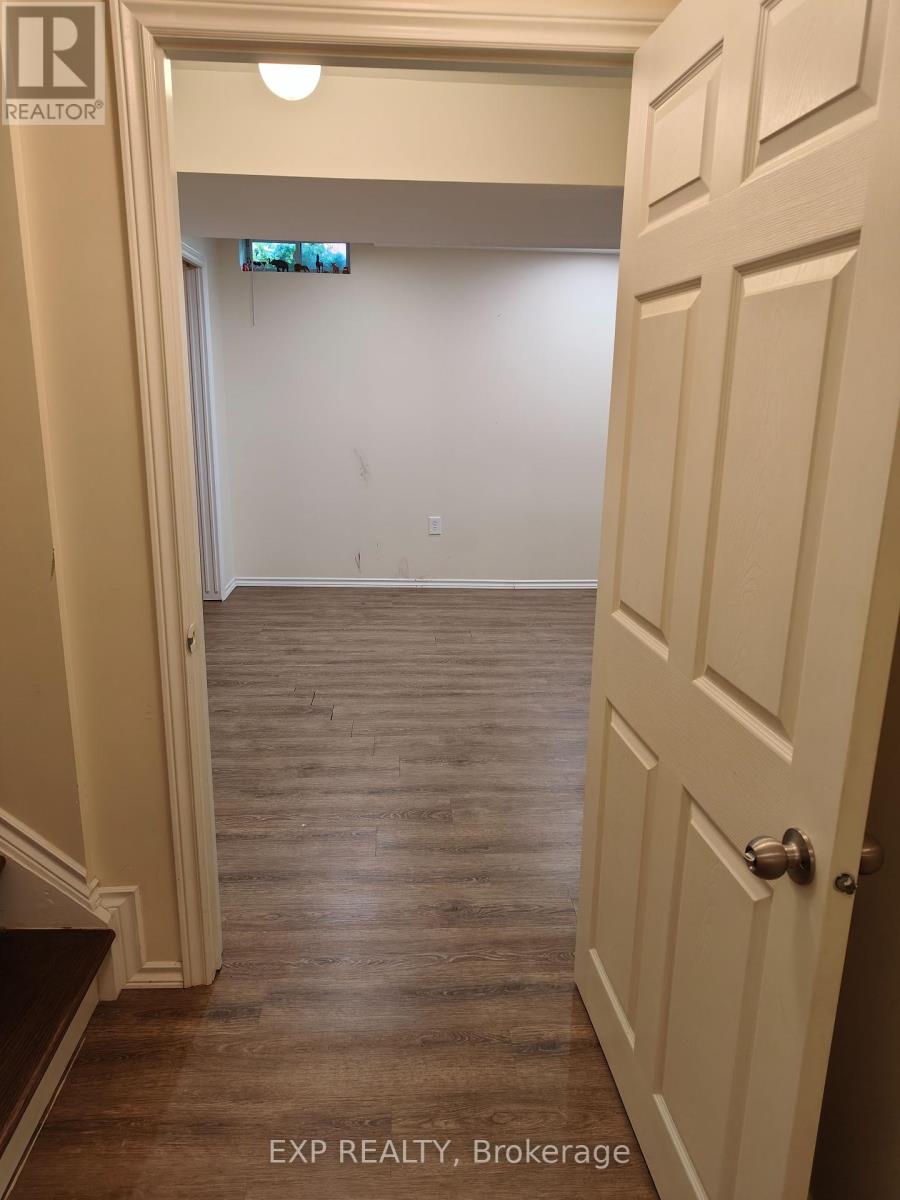 Photo 10 of 5919 Tampico Way, Mississauga ON