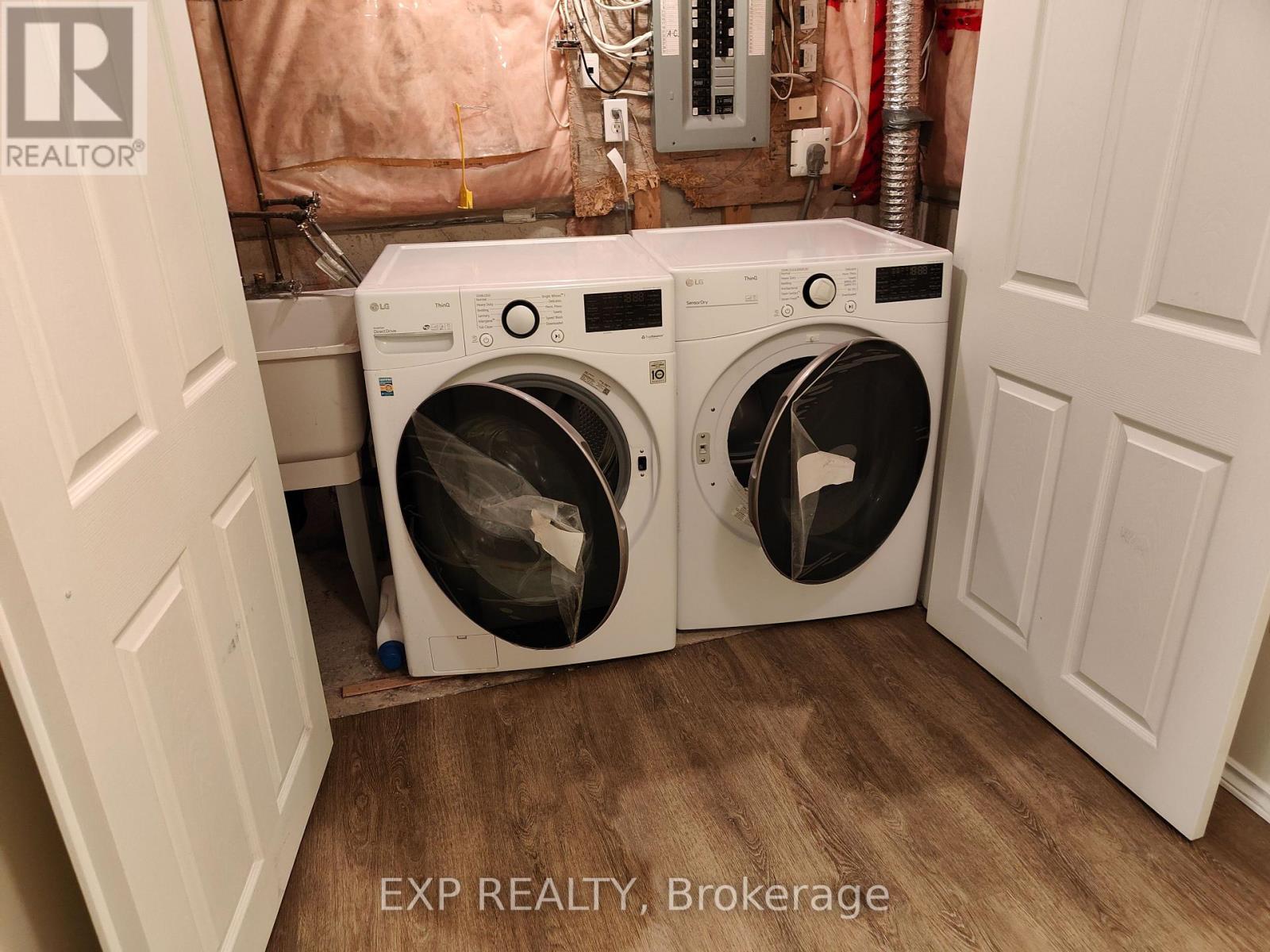 Photo 7 of 5919 Tampico Way, Mississauga ON
