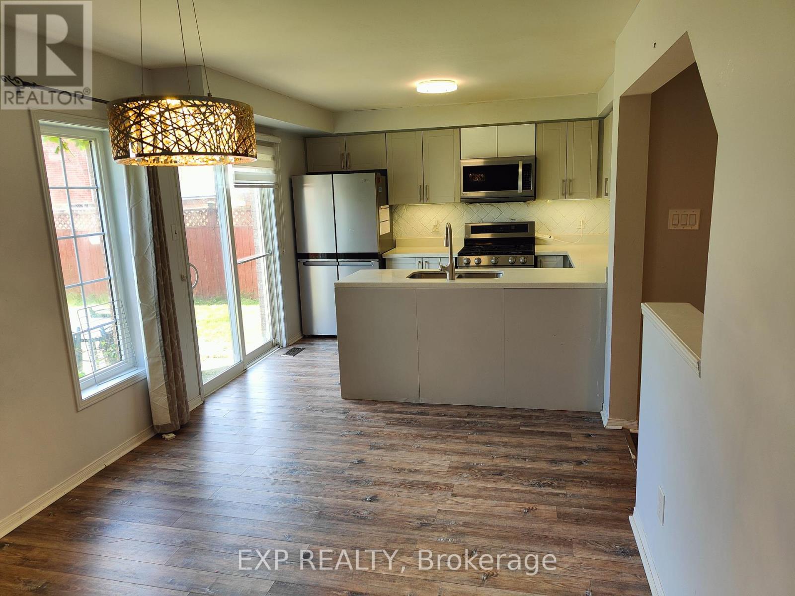 Photo 8 of 5919 Tampico Way, Mississauga ON