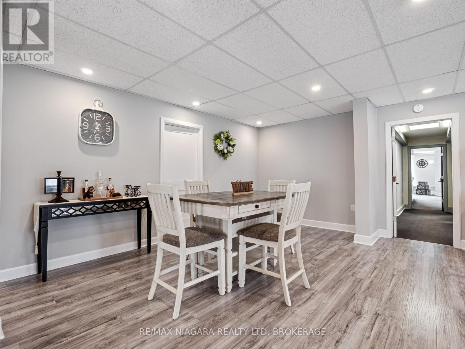 Photo 3 of 240 Jarvis Street, Fort Erie ON