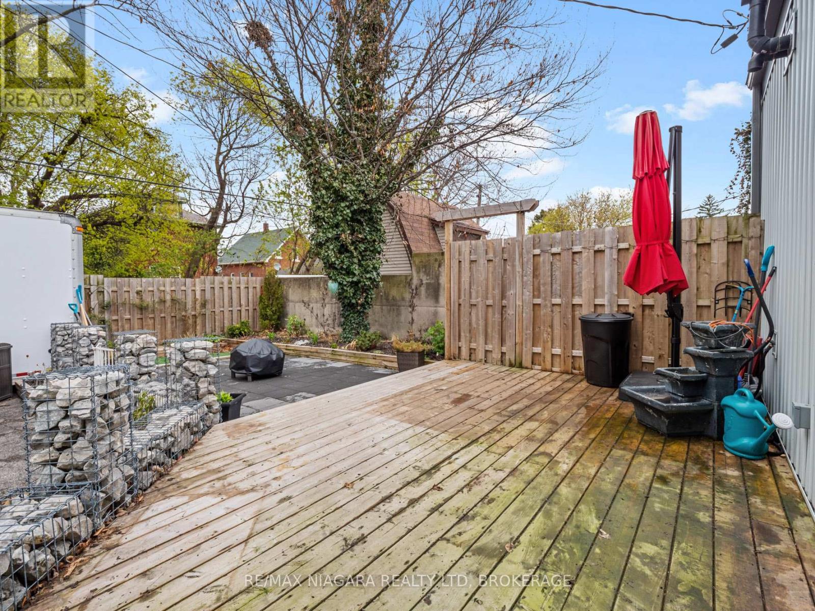 Photo 25 of 240 Jarvis Street, Fort Erie ON