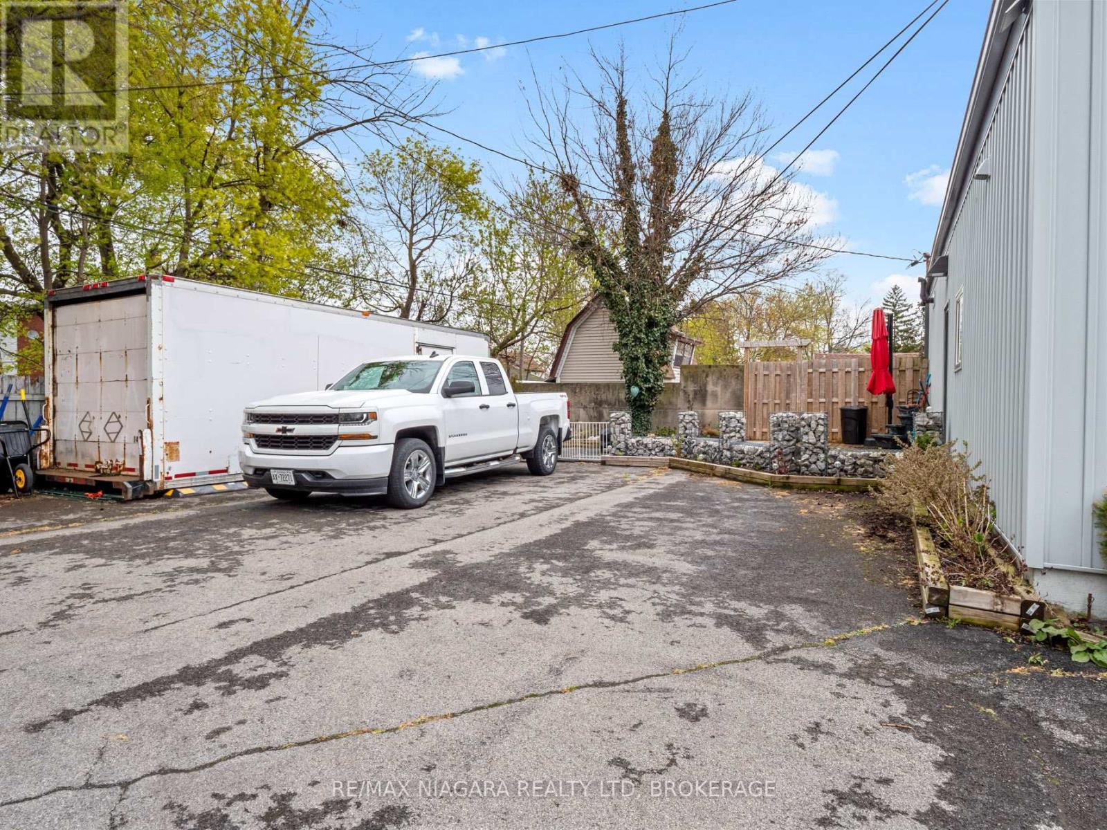 Photo 31 of 240 Jarvis Street, Fort Erie ON