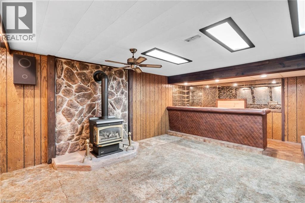 Photo 10 of 265 Fiddlers Green Road, Ancaster ON