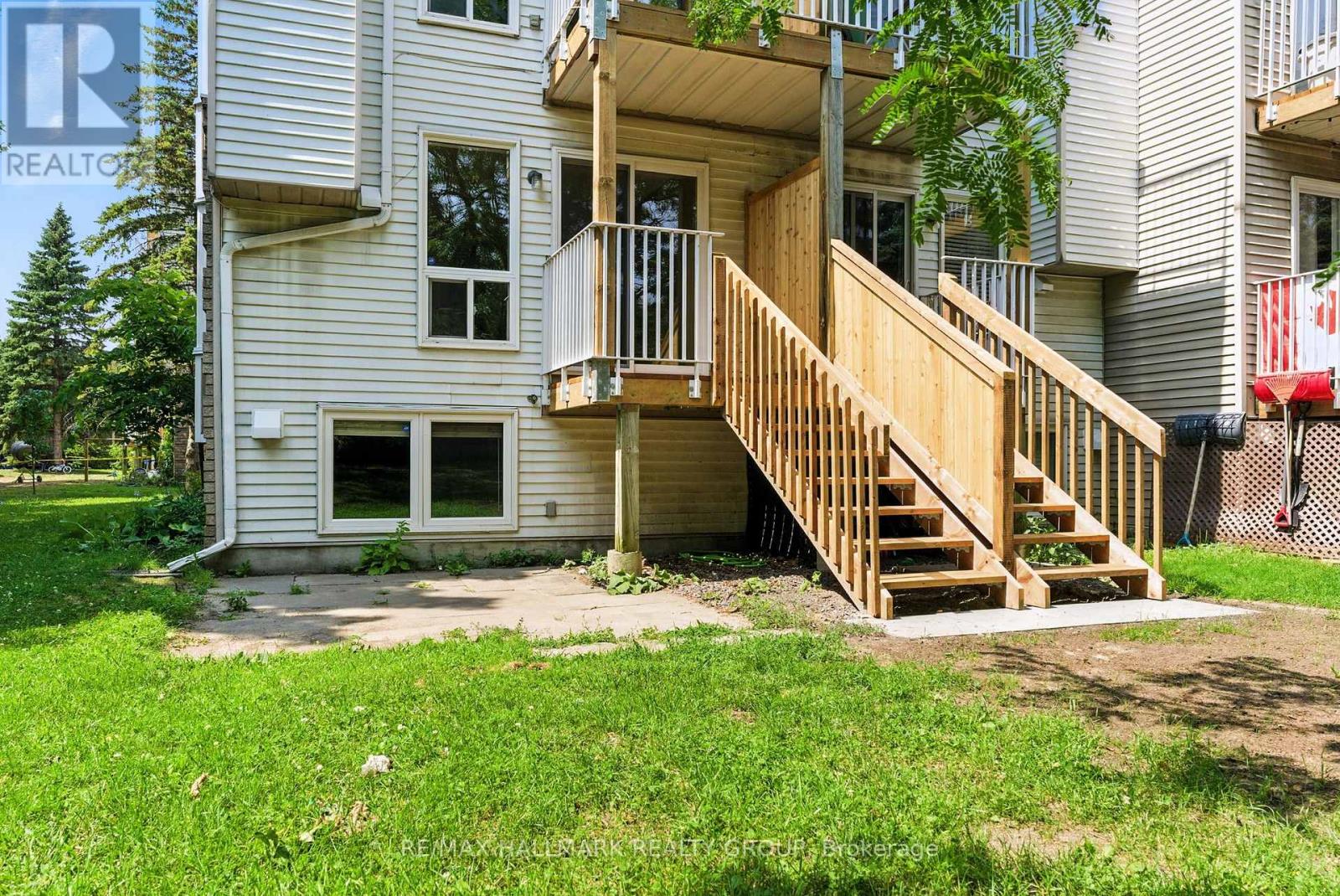 Photo 35 of 214 Briston Private, Ottawa ON
