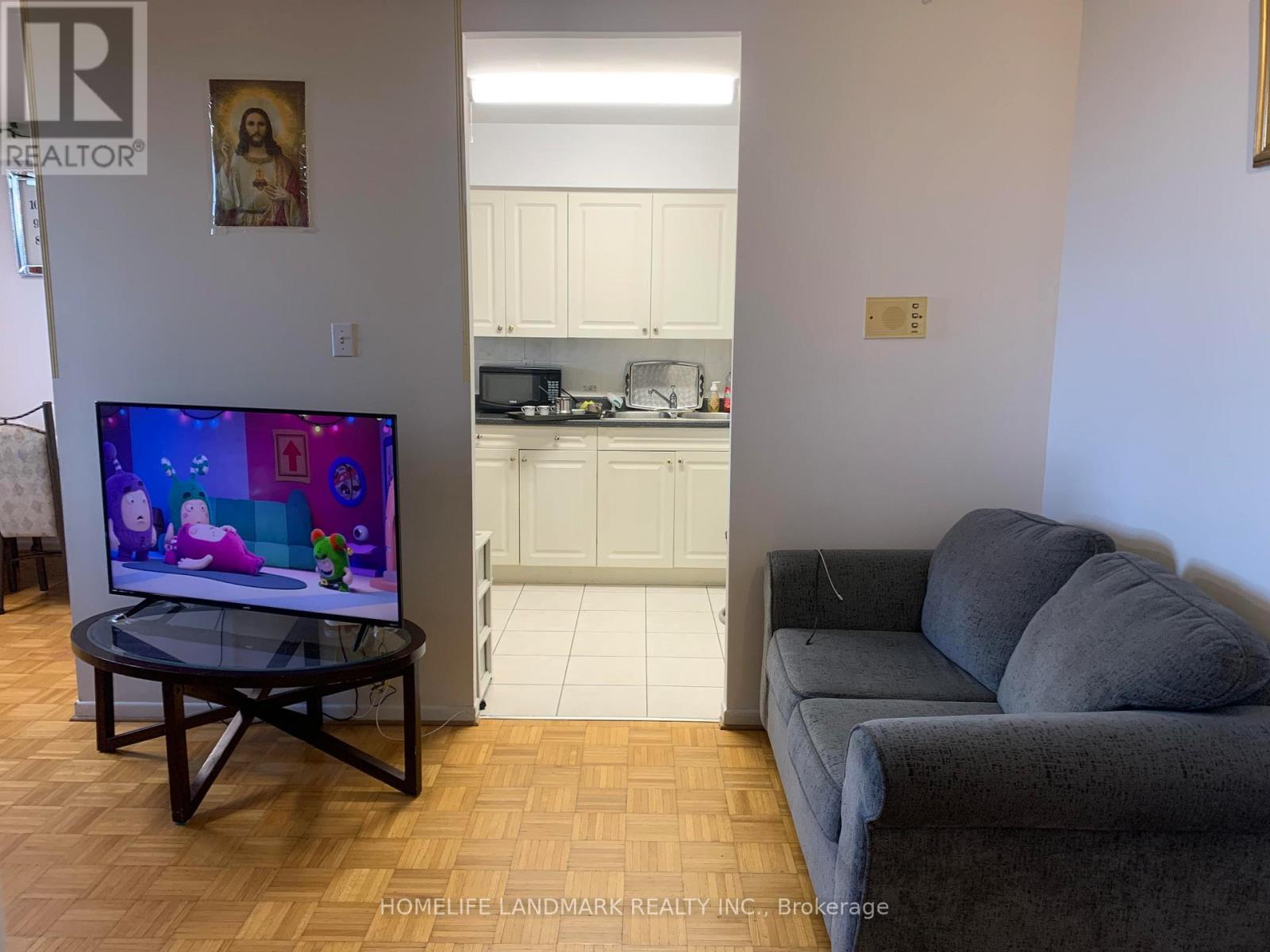 Photo 6 of 606 100 Dundalk Drive, Toronto ON