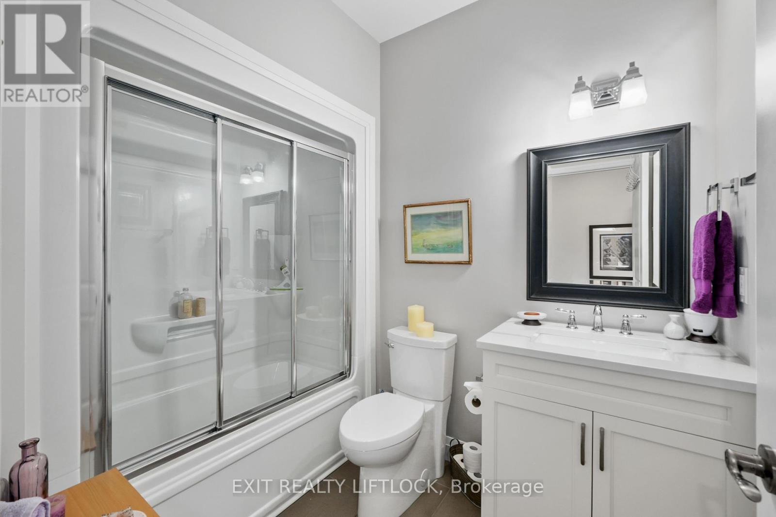 Photo 9 of 10 68 Blossom Court, Trent Hills ON