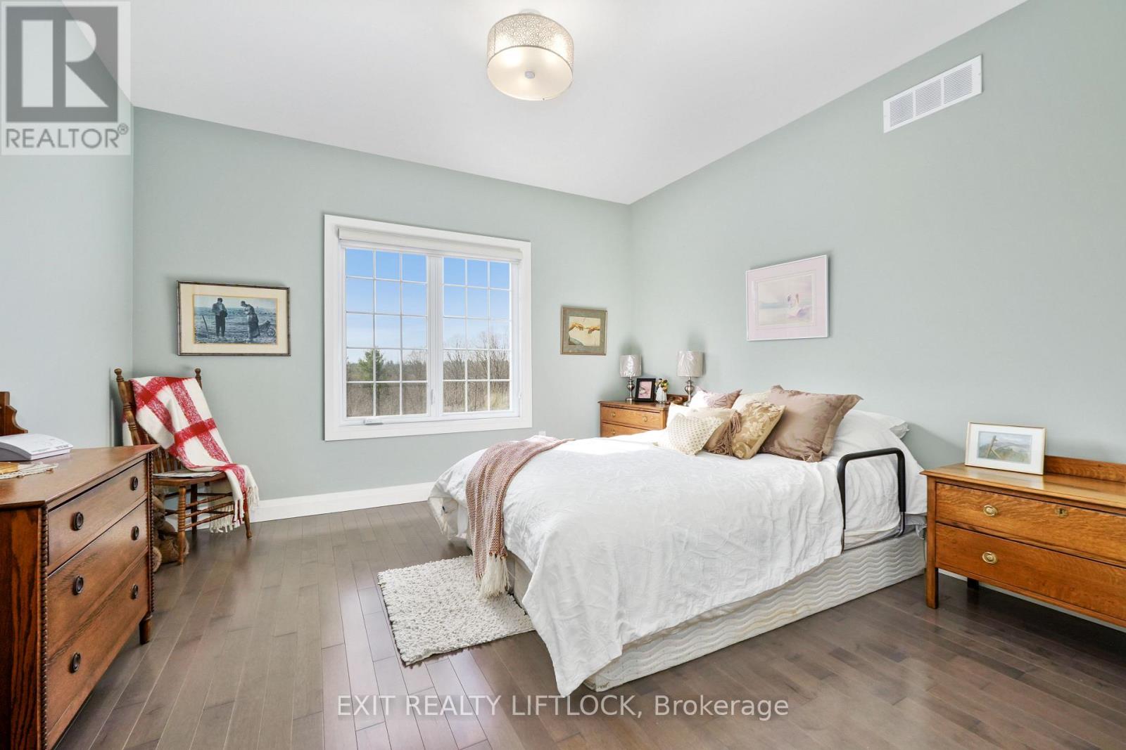 Photo 27 of 10 68 Blossom Court, Trent Hills ON