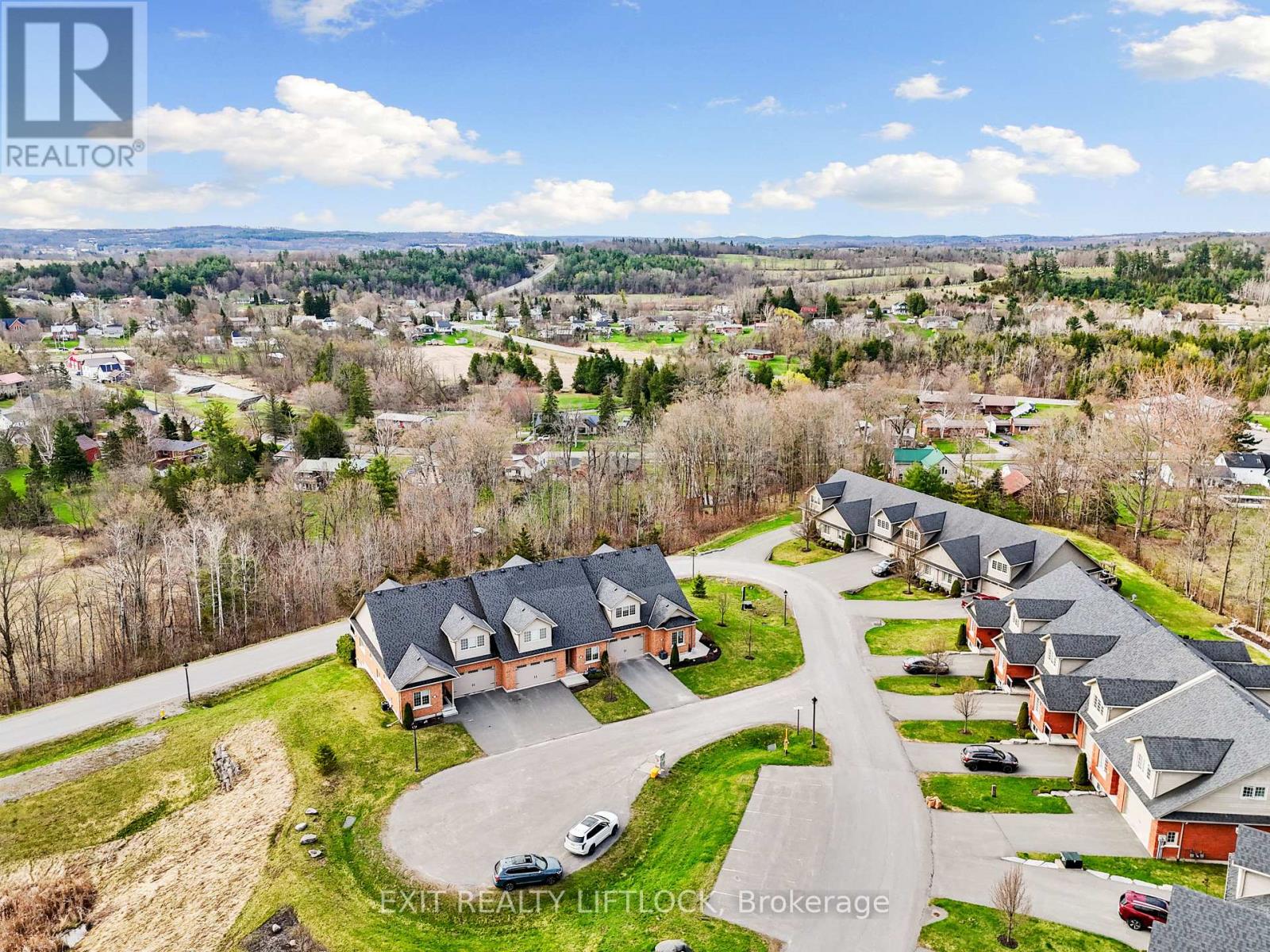 Photo 20 of 10 68 Blossom Court, Trent Hills ON