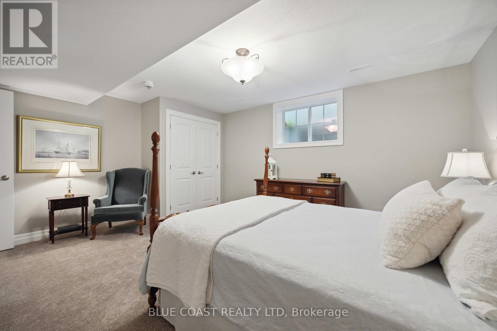 Photo 35 of 1078 Mike Weir Drive, Sarnia ON