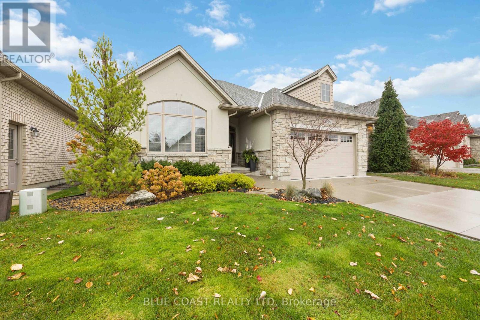 Photo 22 of 1078 Mike Weir Drive, Sarnia ON