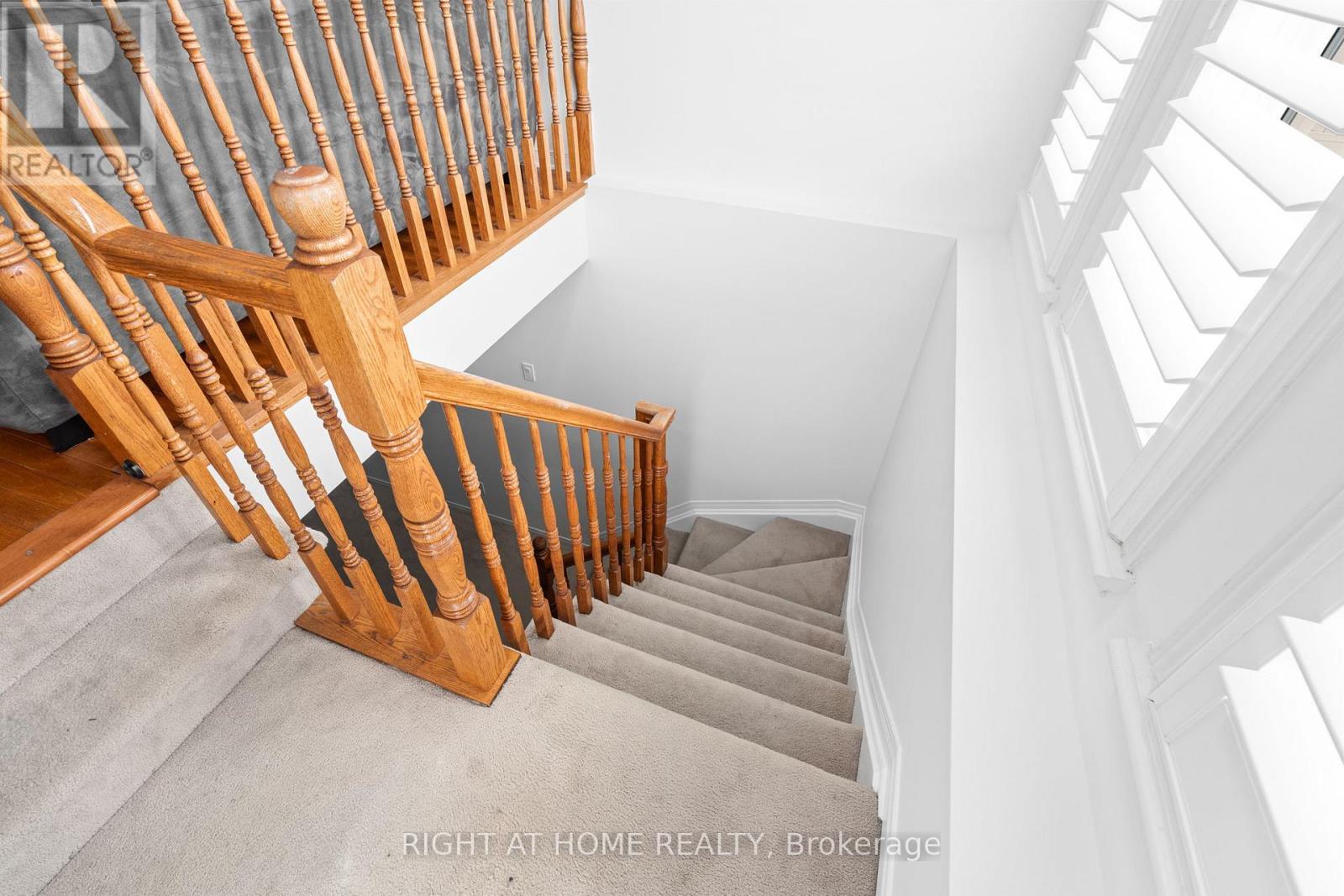 Photo 28 of 206 Calaveras Avenue, Ottawa ON
