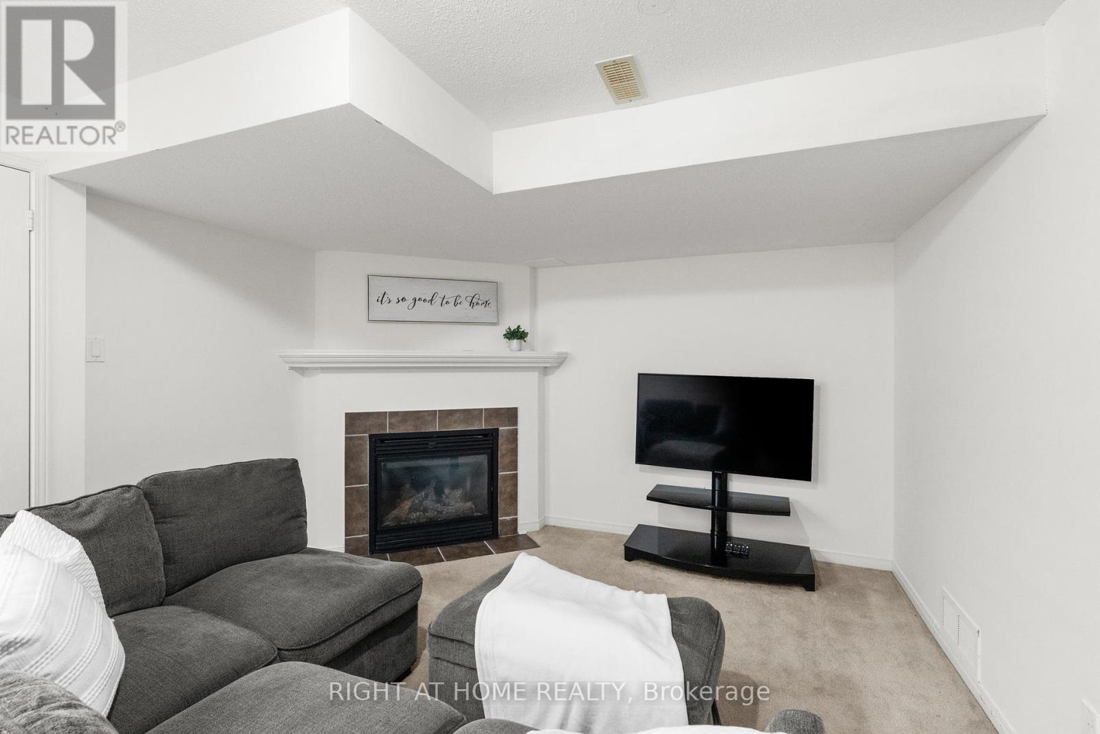 Photo 30 of 206 Calaveras Avenue, Ottawa ON