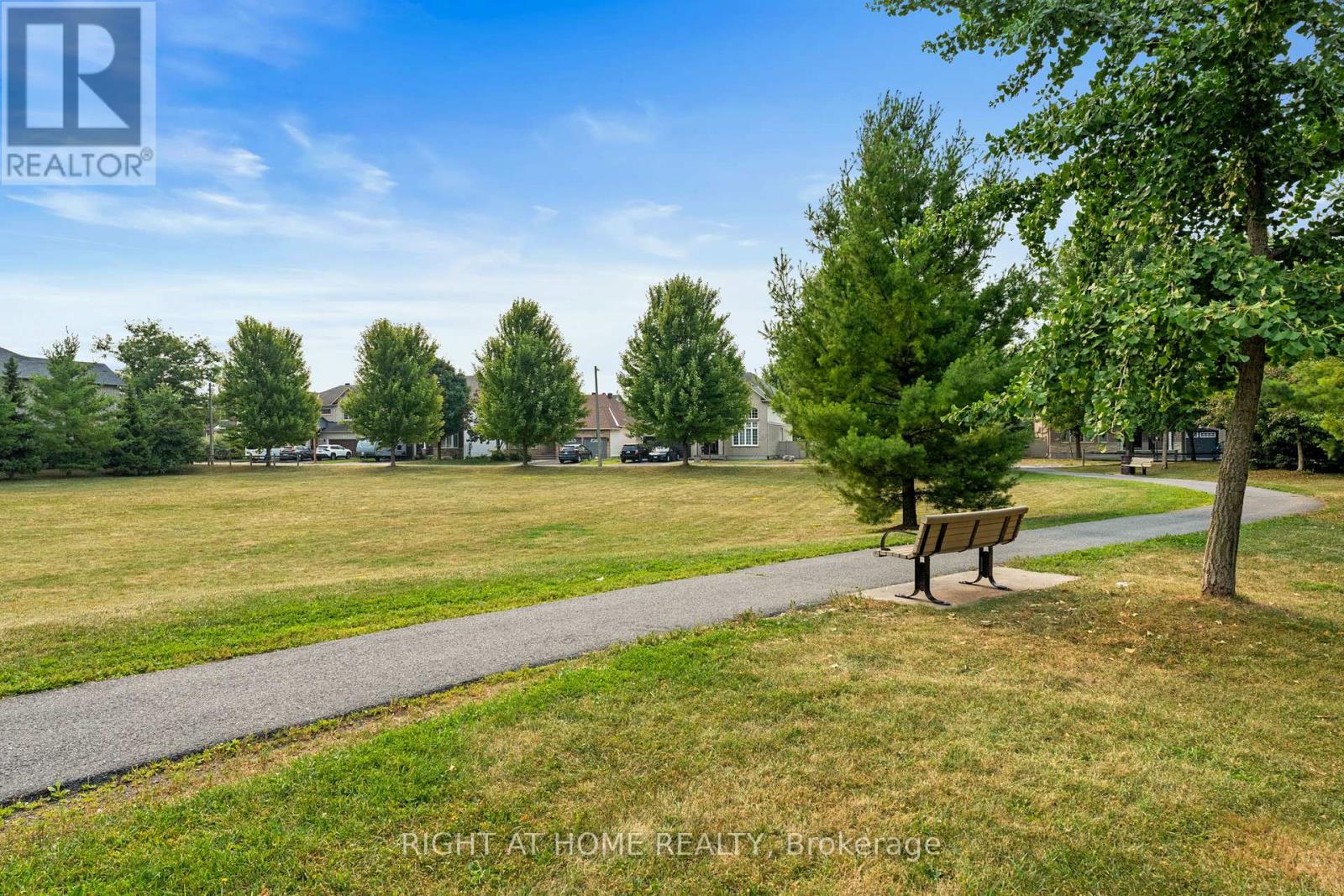 Photo 36 of 206 Calaveras Avenue, Ottawa ON