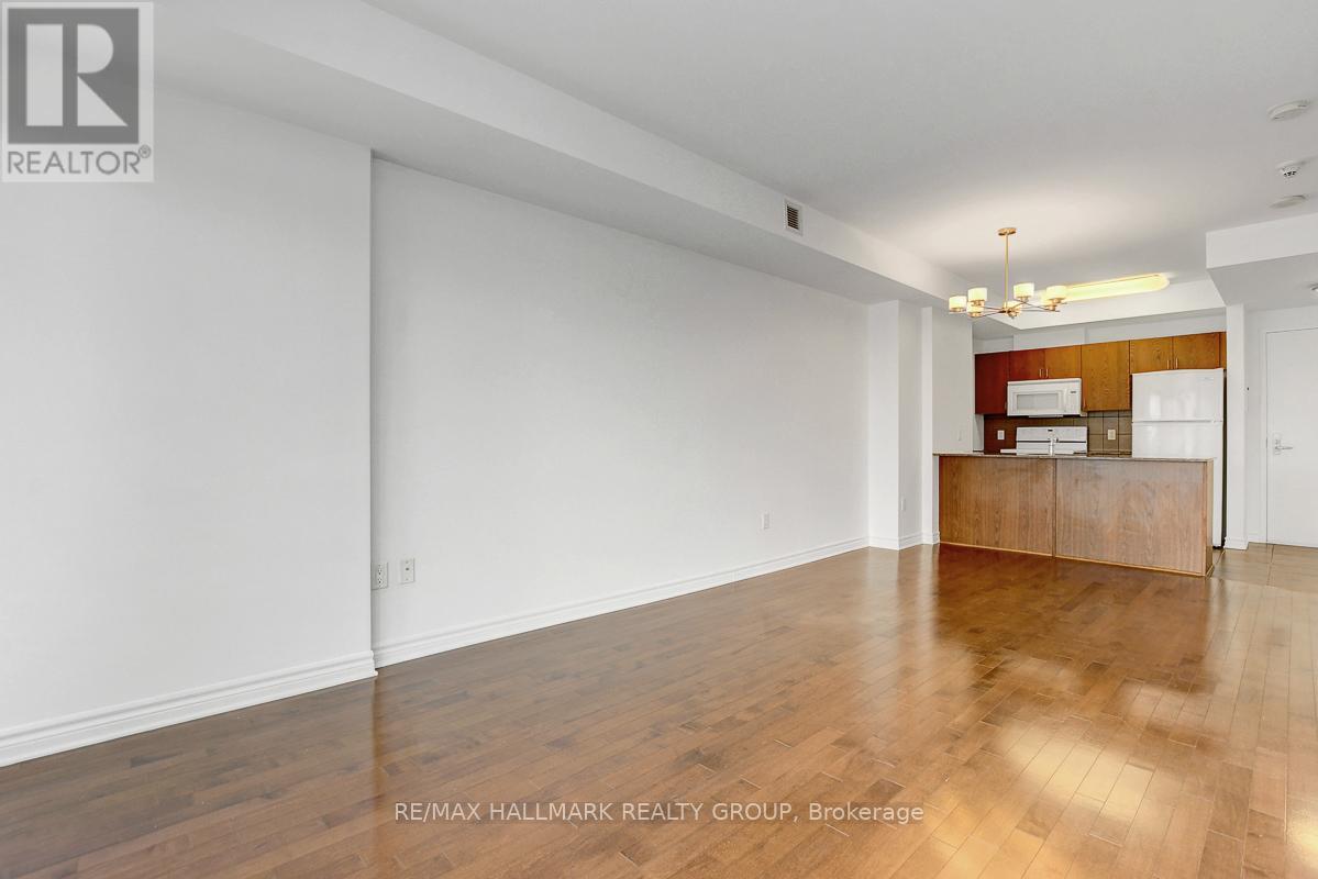 Photo 25 of 303 70 Landry Street, Ottawa ON