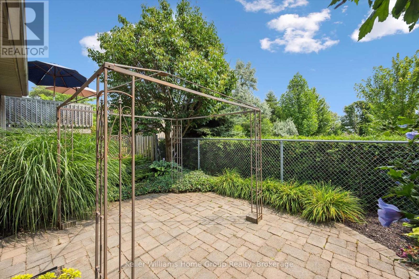 Photo 37 of 16 Scott Street, Centre Wellington ON