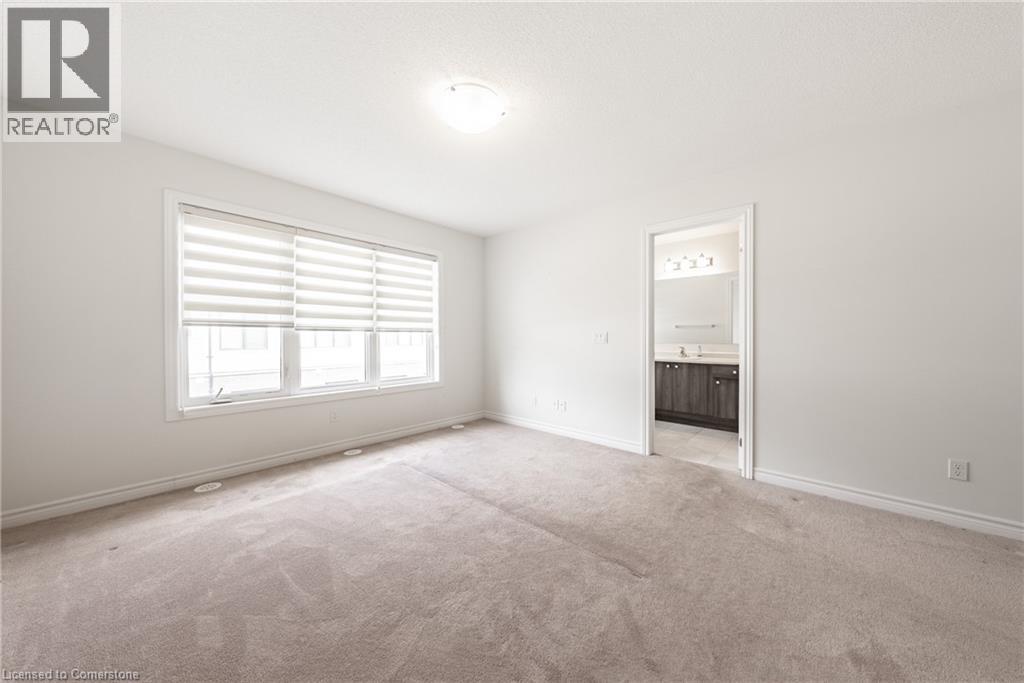 Photo 5 of 391 Athabasca Common, Oakville ON