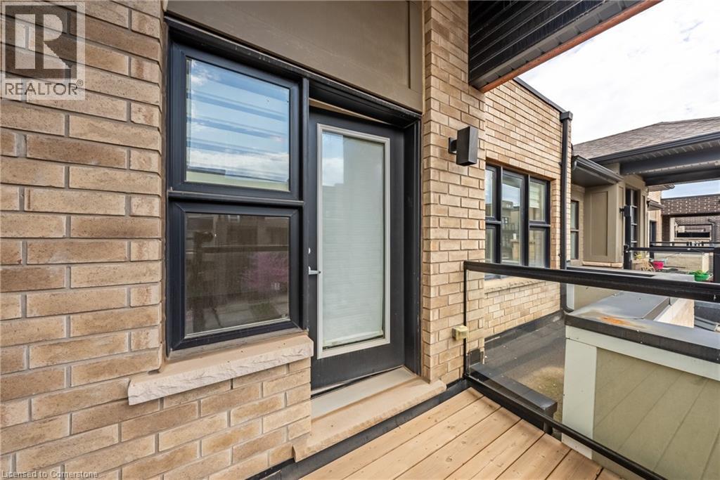 Photo 13 of 391 Athabasca Common, Oakville ON