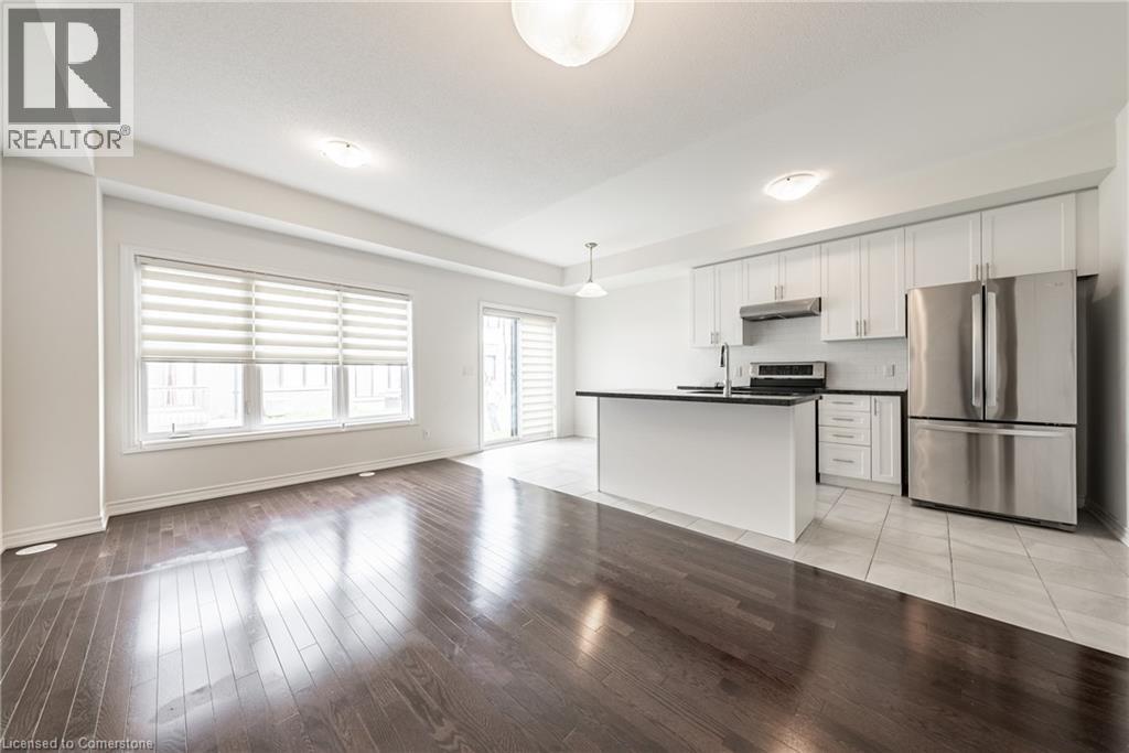 Photo 15 of 391 Athabasca Common, Oakville ON