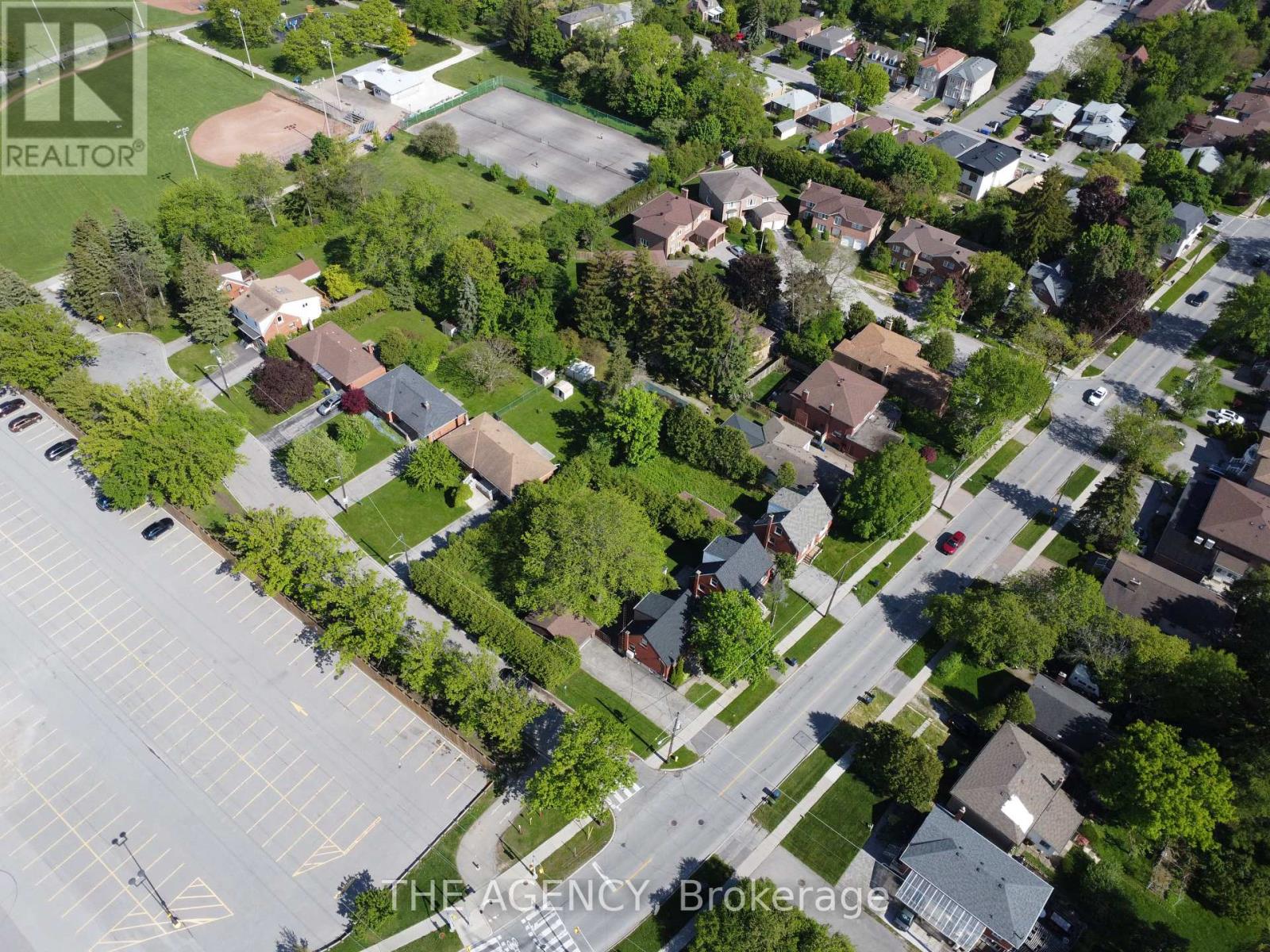 Photo 8 of 79 Talbot Road, Toronto ON