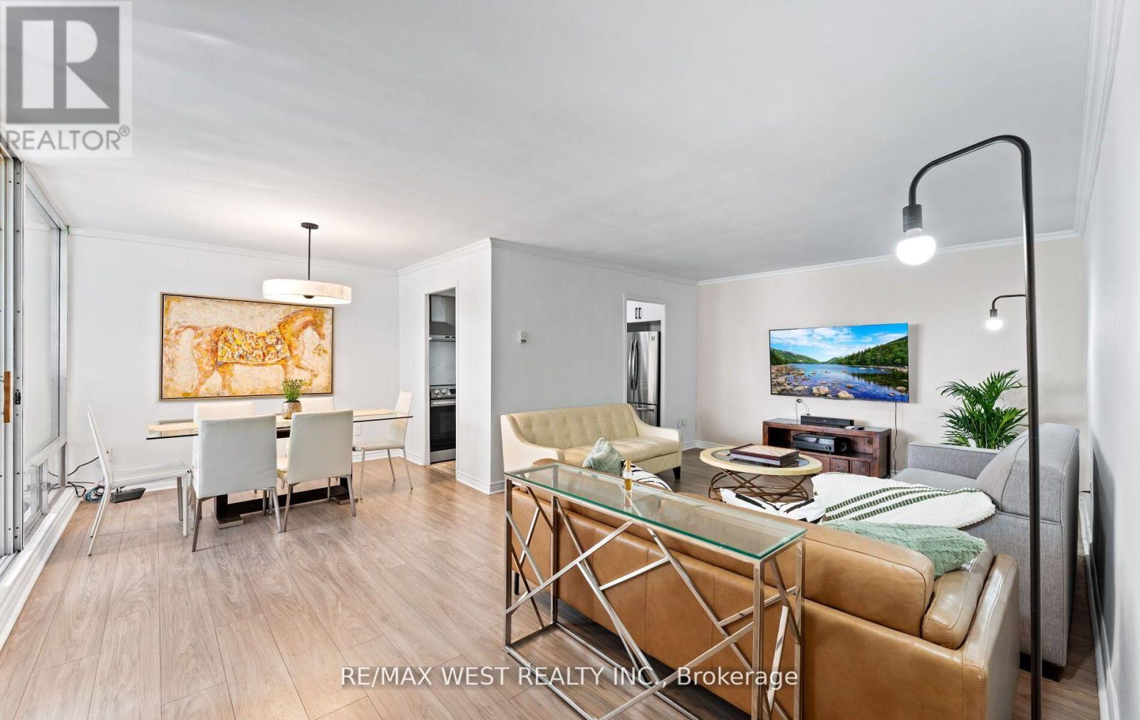 Photo 18 of 2910 5 Massey Square, Toronto ON