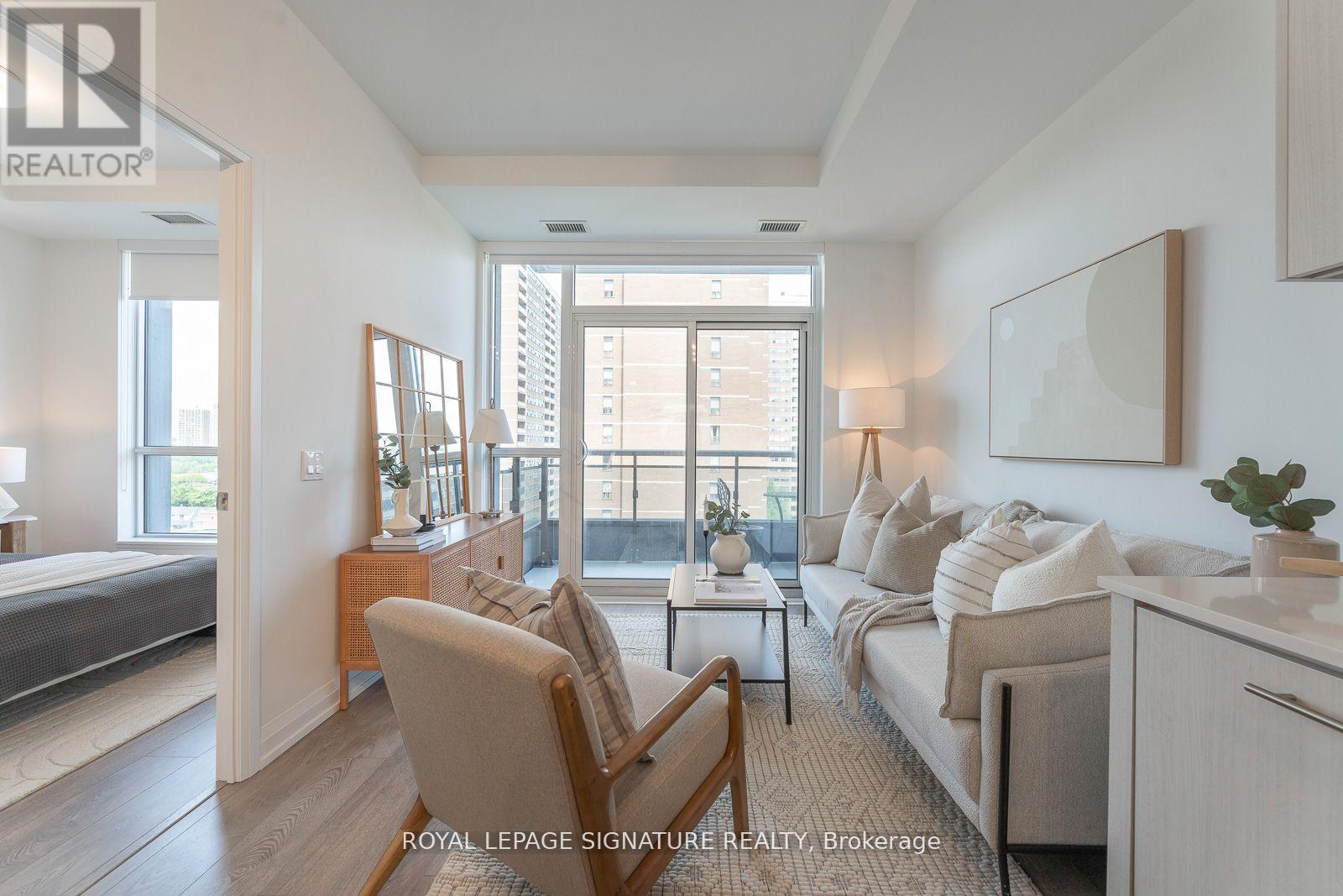 Photo 29 of 809 286 Main Street, Toronto ON