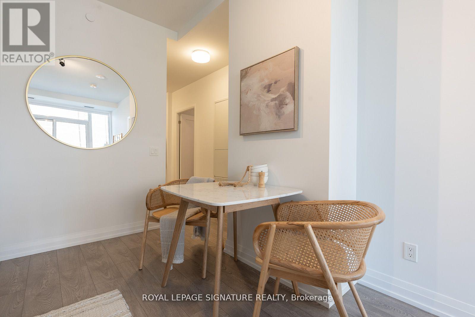 Photo 13 of 809 286 Main Street, Toronto ON