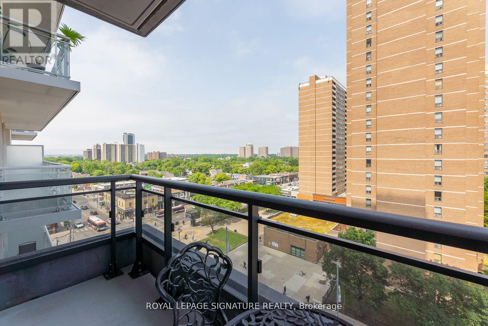 Photo 1 of 809 286 Main Street, Toronto ON
